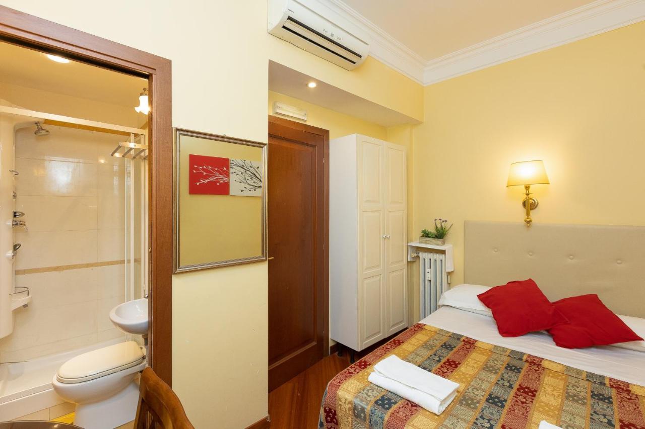 Internouno Deluxe Hotell Rom Exteriör bild