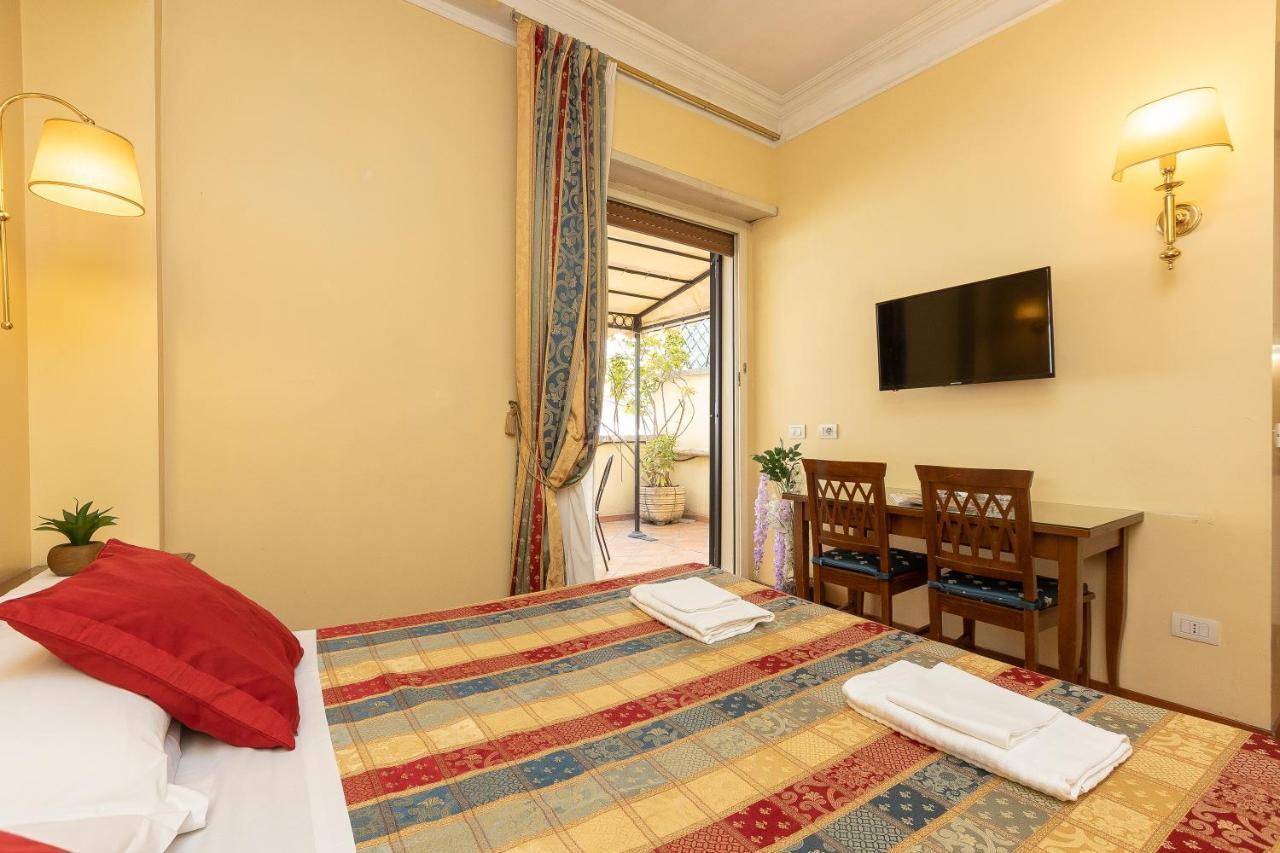 Internouno Deluxe Hotell Rom Exteriör bild